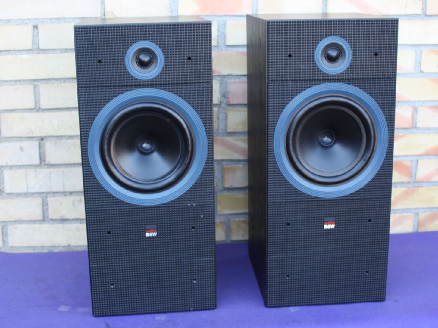 Bowers & Wilkins Haut-parleurs: B&W MARTIX 2 – D'occasion à Wauwil par Pneuedy