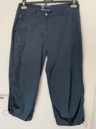 BOGNER leichte Freizeit Hose Gr 42 marineblau Neuwertig