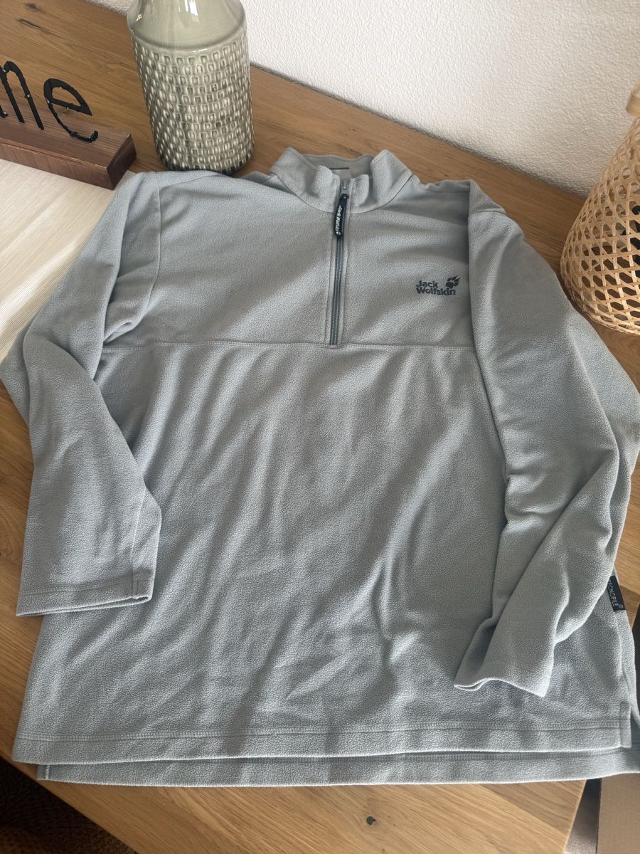 Jack Wolfskin Giacche: Jack Wolfskin Fleece Pullover Hellblau Gr. L Top Zustand! – Usato da Merlischachen venduto da lor_6qz5