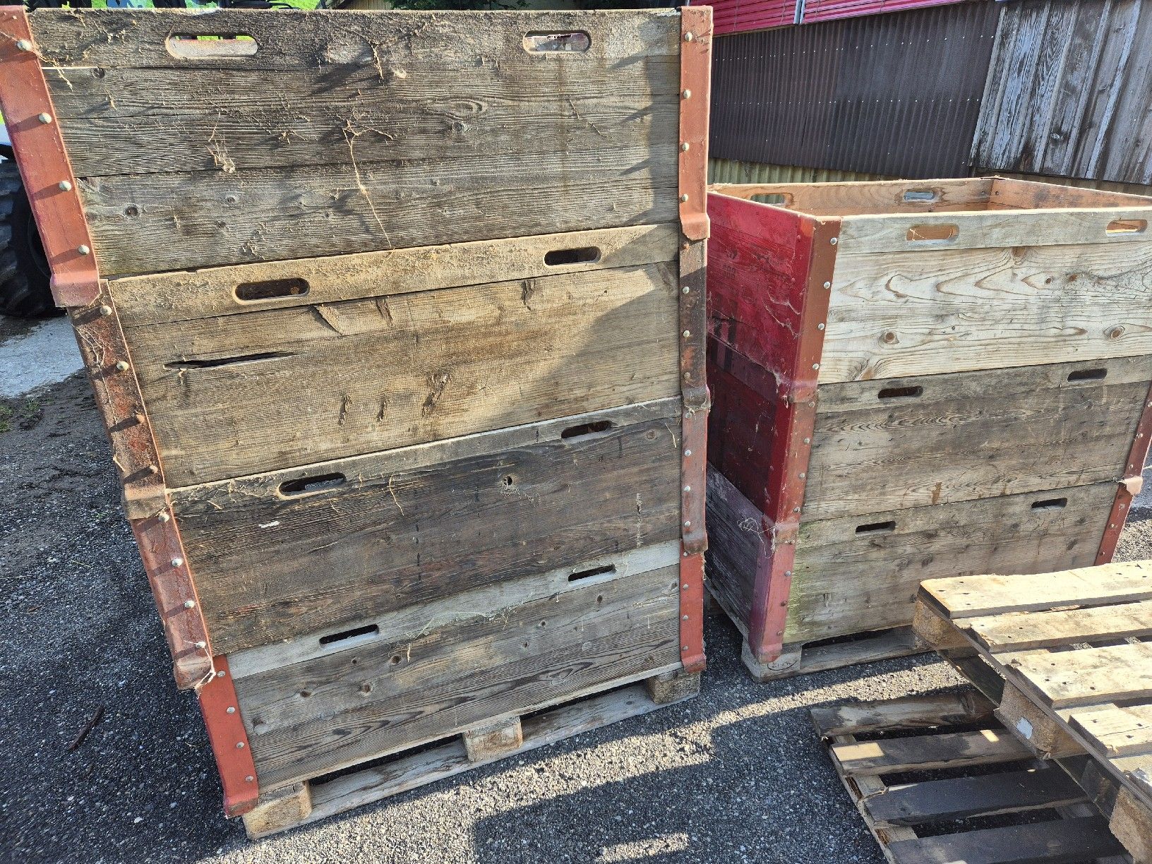Pallets: Palettrahmen Europaletten  – Usato da Escholzmatt venduto da tinutechag 2