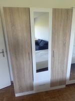IKEA Kleiderschrank mit Spiegel - guter Zustand