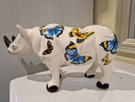 Süsses Nashorn Keramik Figur mit Schmetterlingen bemalt 🦏🦋