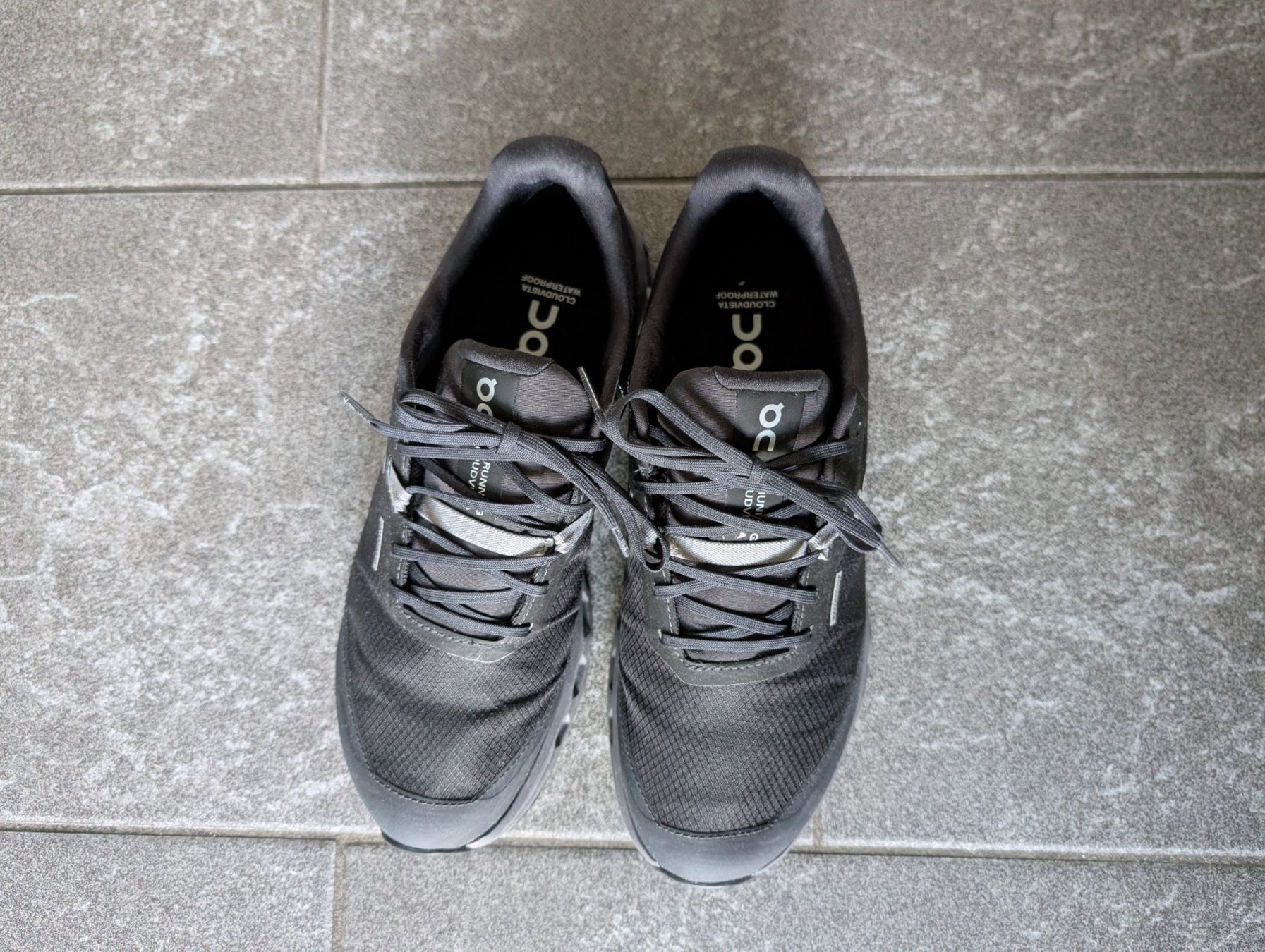 On Scarpe da uomo: On Cloudvista 2 Waterproof Gr 41 neuwertig – Usato da Zürich venduto da fradop 2