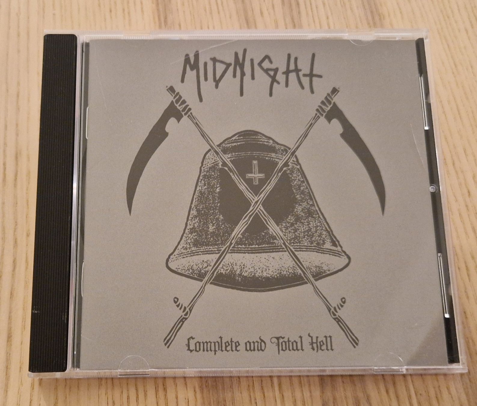 CD: Midnight – Complete and Total Hell (CD) – Usato da Luzern venduto da Belethors_GenGoods