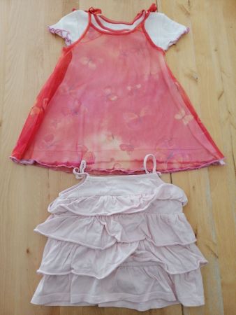 1 lot de 2 tops taille 92
