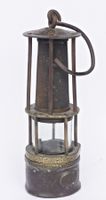Antike Wolf Minenlampe