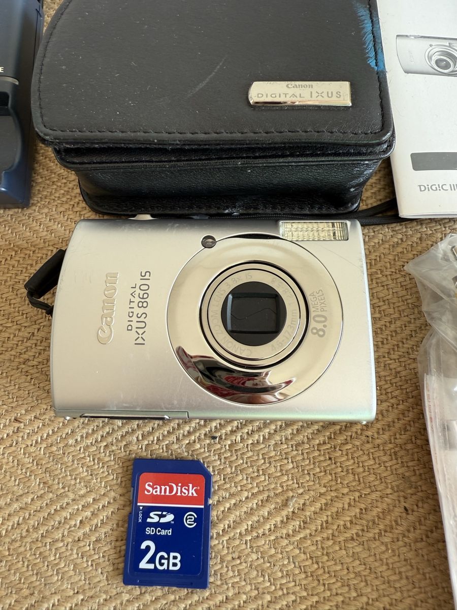 CANON Digitalkamera IXUS 860 IS (Gebraucht) in Konolfingen für CHF 69 ...