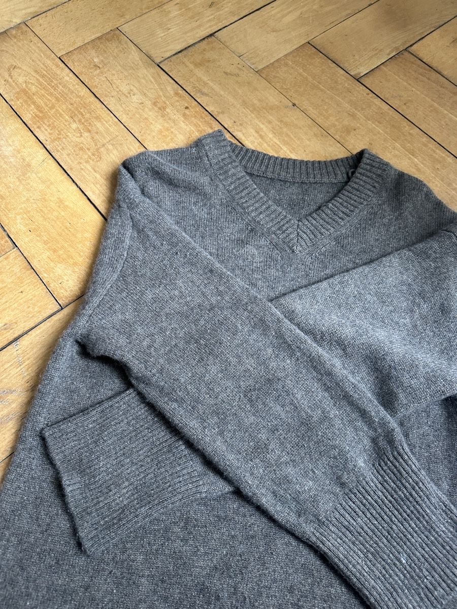 Pullover & Sweatshirts: 100% Cashmere Pullover V-Ausschnitt beige/grau  – Neu (gemäss Beschreibung) aus Luzern von w.welihodska 3