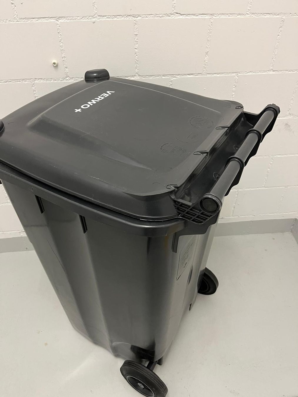 Korpus: Rollcontainer – Neu (gemäss Beschreibung) aus Muri AG von casually