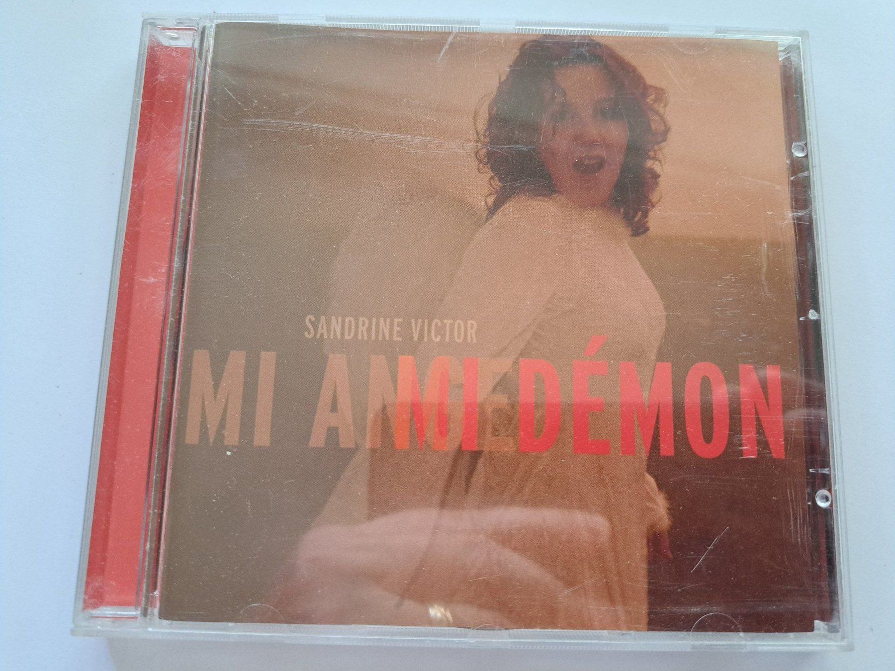 CDs: Cd Sandrine Victor - Mi Ange démon  – Gebraucht aus Pully von bro_n52j