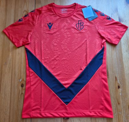 FC Basel Trainingsshirt Macron NEU Grösse S FCB Trikot
