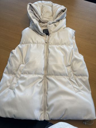 Stradivarius Steppweste in Creme, Gr. L