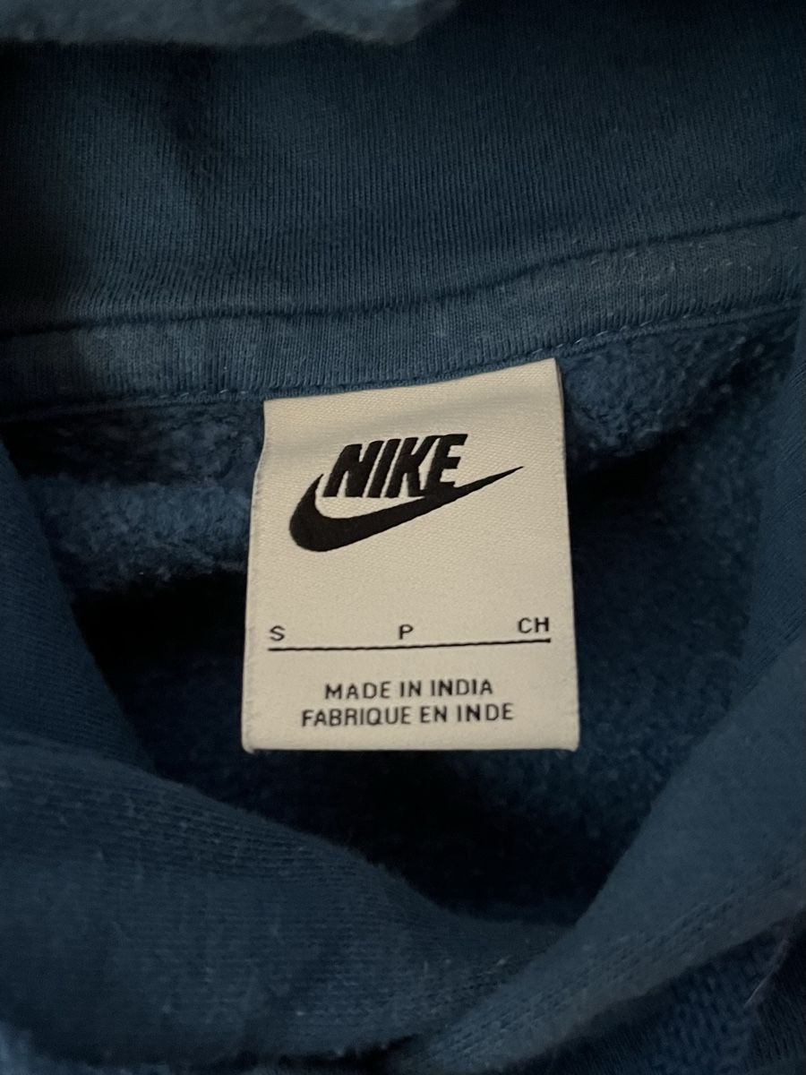 Nike Maglioni & Felpe: Pull à capuche Nike bleu marine, taille S – Usato da Baulmes venduto da resel_.tm 3