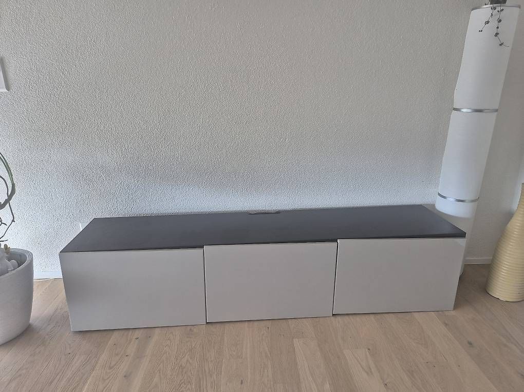 Mobili TV: TV Möbel  – Usato da Aarau Rohr venduto da A.Suter95 1