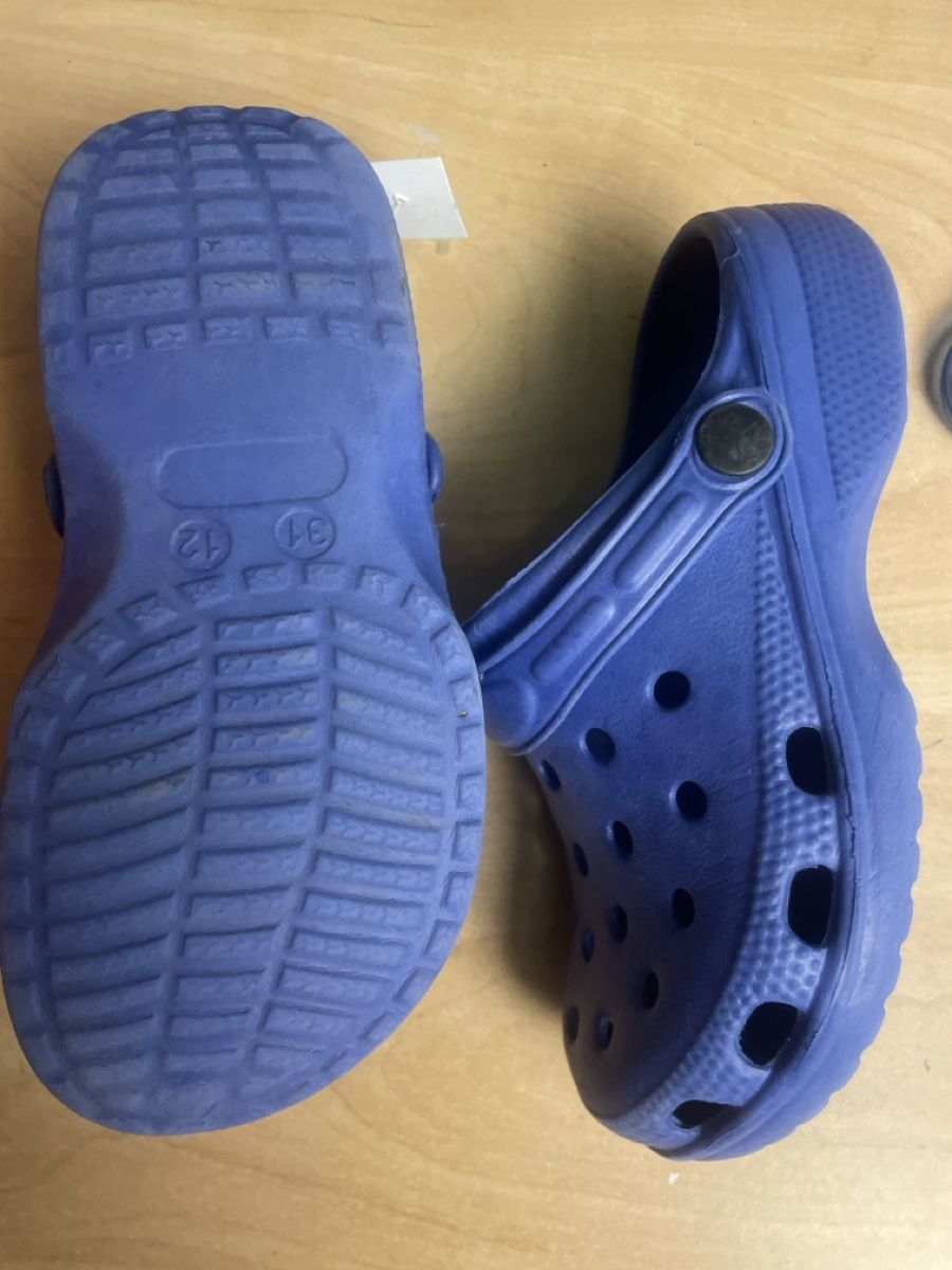 Scarpe per ragazzi: Clogs blau Grösse 31  – Usato da Obergerlafingen venduto da cabo4 2