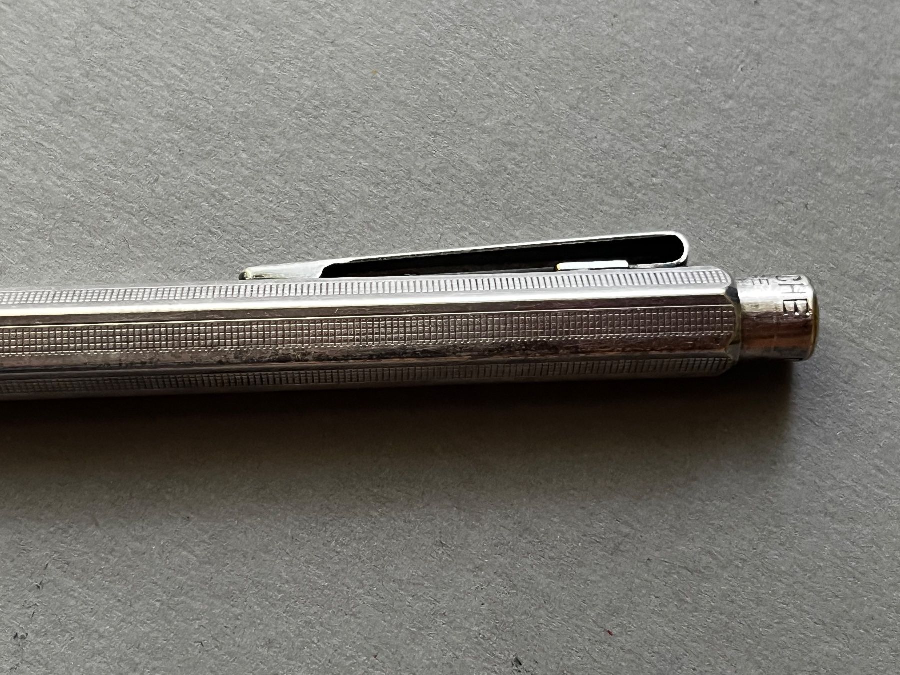 Caran D'Ache Stylos & Marker: Caran d’Ache Ecridor Minenhalter "Pavé" versilbert ch – D'occasion à Zürich par FV.vintage 4