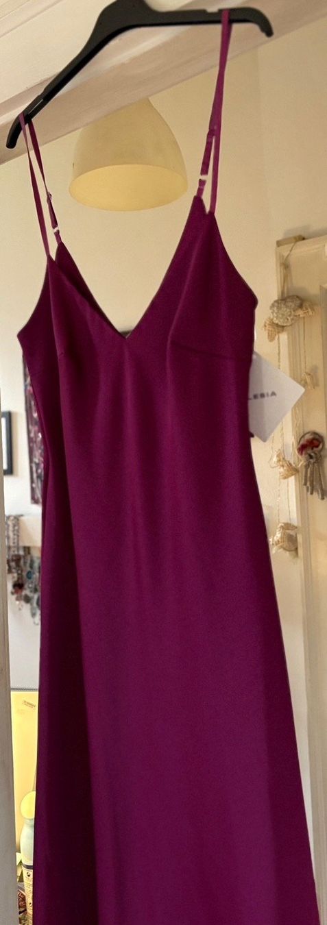 Robes: ROBE! M – Neuf avec emballage d'origine à Locarno par NicoNion 2