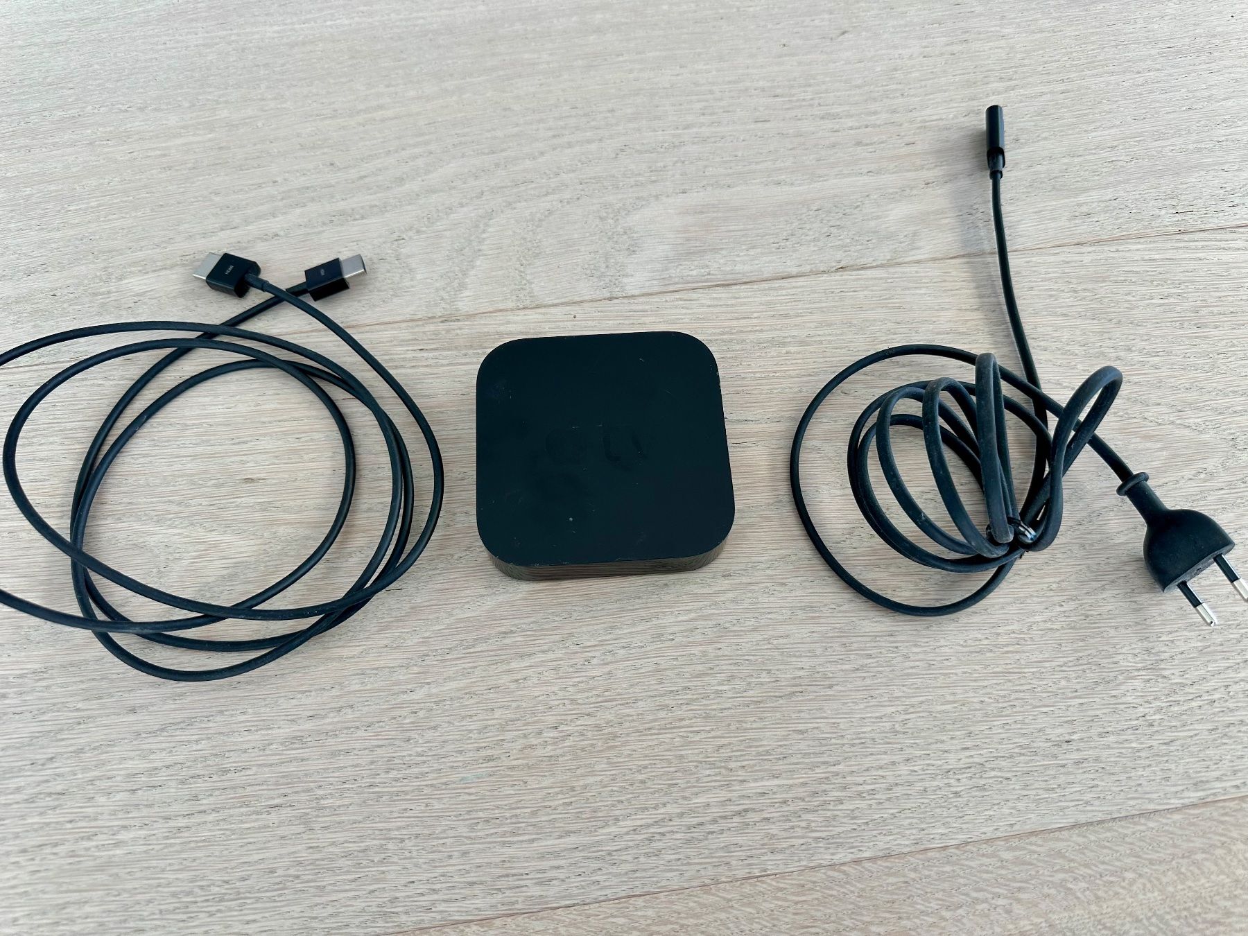 Apple Lettore multimediale & Streamer: Apple TV HD (4. Generation) – Usato da Dietlikon venduto da LASSIVA 1