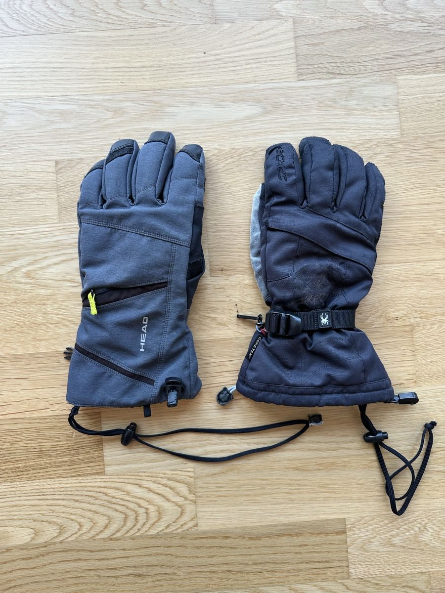 Guanti & manicotti: Ski Gloves – Difettoso da Zürich venduto da mc_172