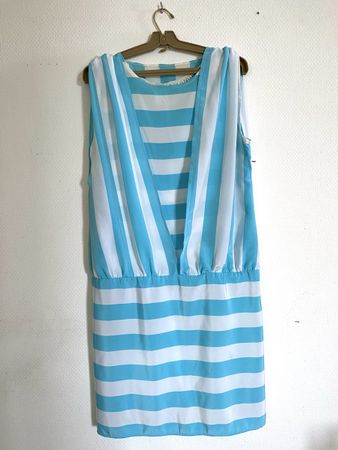 Vintage 1980s dress size 38 excellent condition