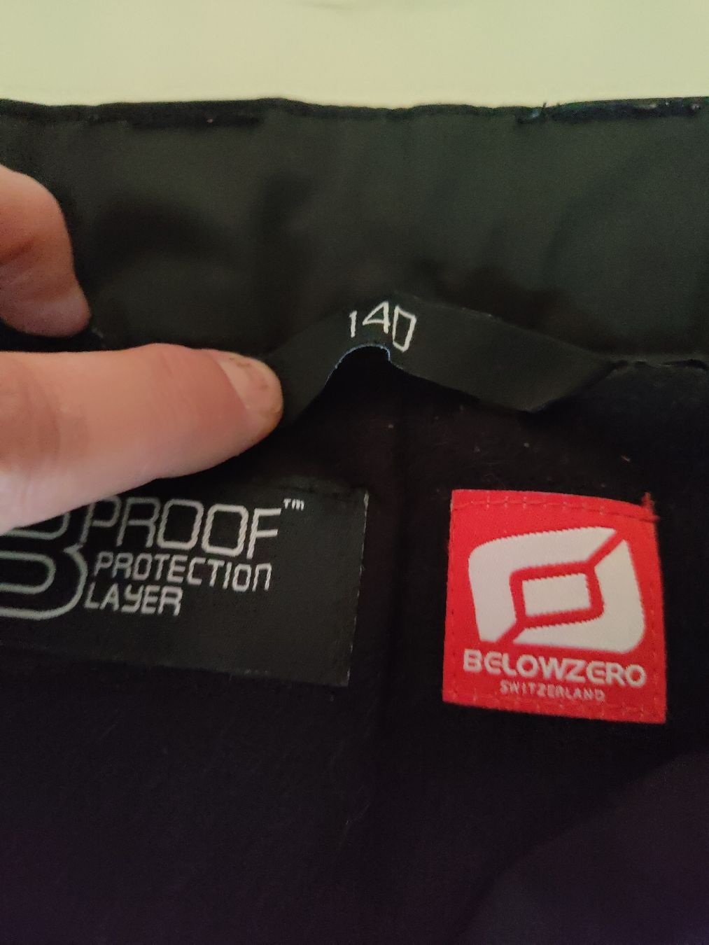 Pantalons: Skihose Gr. 140 – D'occasion à Effretikon par jeb_l9k5 3