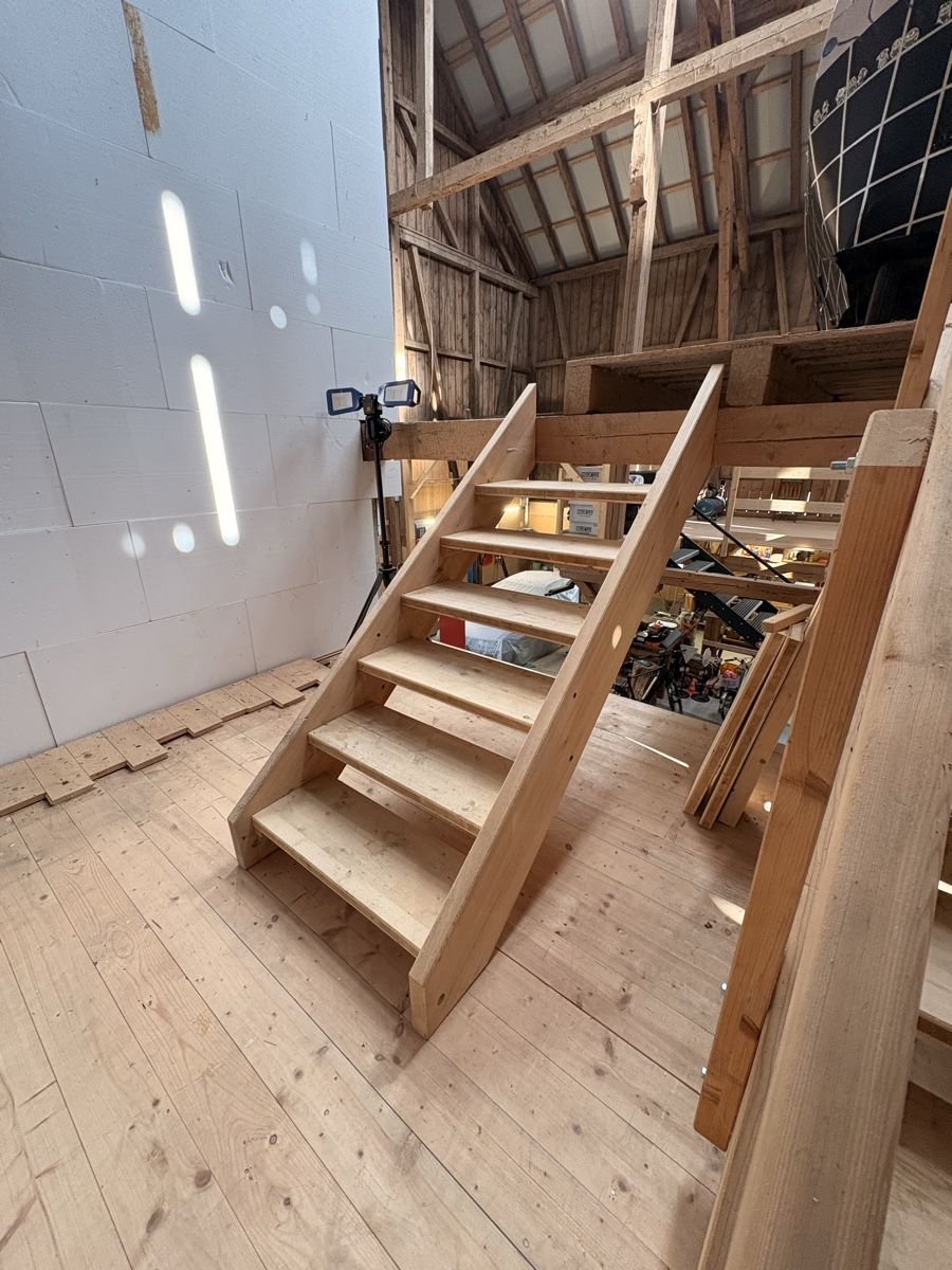 Escaliers: Holztreppe 6 Tritte – D'occasion à Winterthur par white83