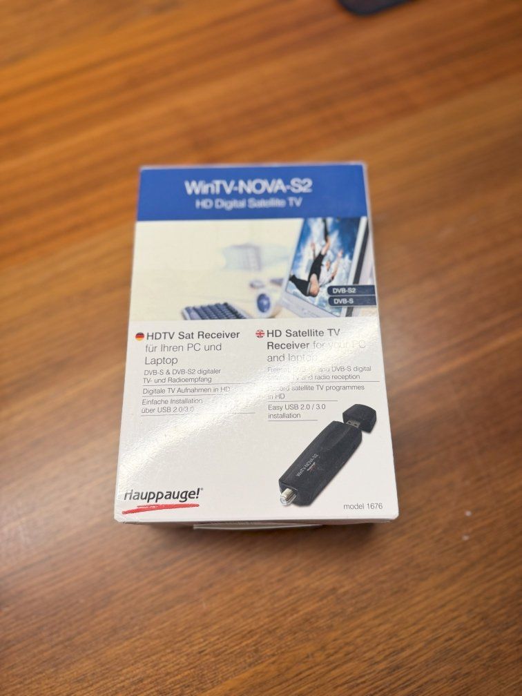 Unità & Adattatore: PC SAT Tuner USB - Hauppauge WinTV Nova S2 – Usato da Bellinzona venduto da Hattori.Hanzo.82