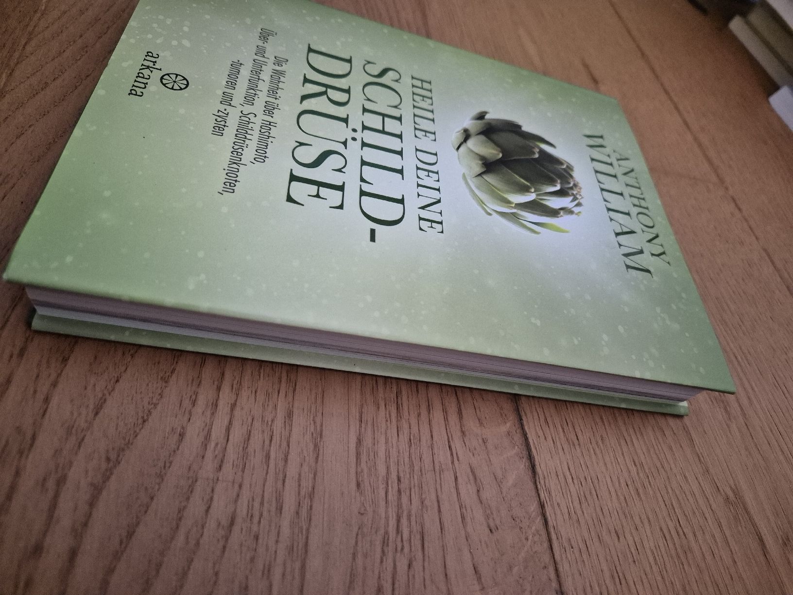 Libri: Buch - "Heile Deine Schilddruse" von Anthony William – Nuovo (secondo la descrizione) da Degersheim venduto da Kuronookamiii 1
