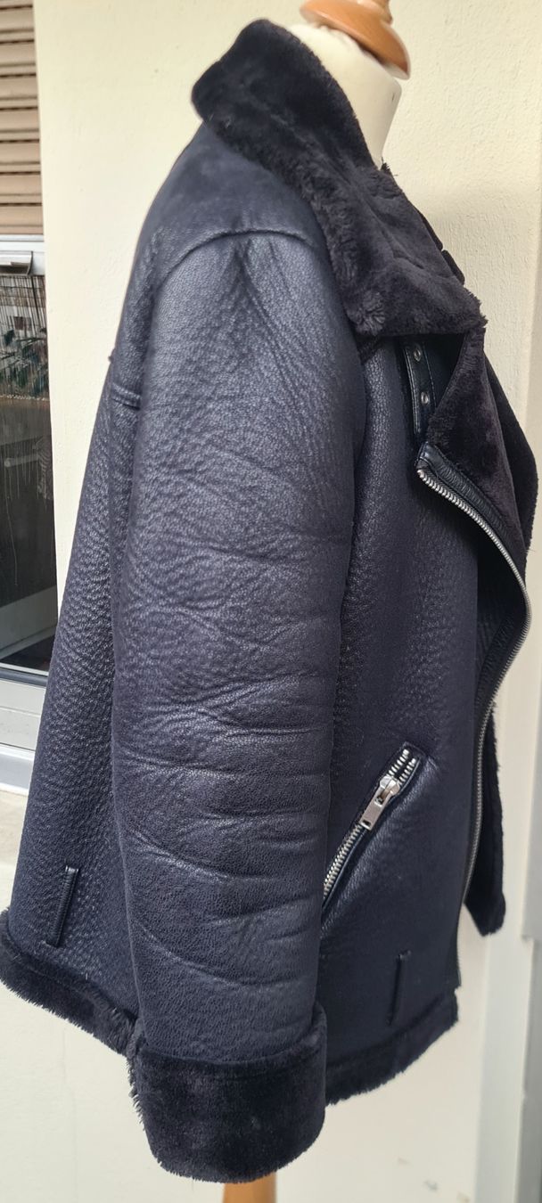 Zara Cappotti: blouson oversize taille XS noir – Usato da Genève venduto da Saleena 6
