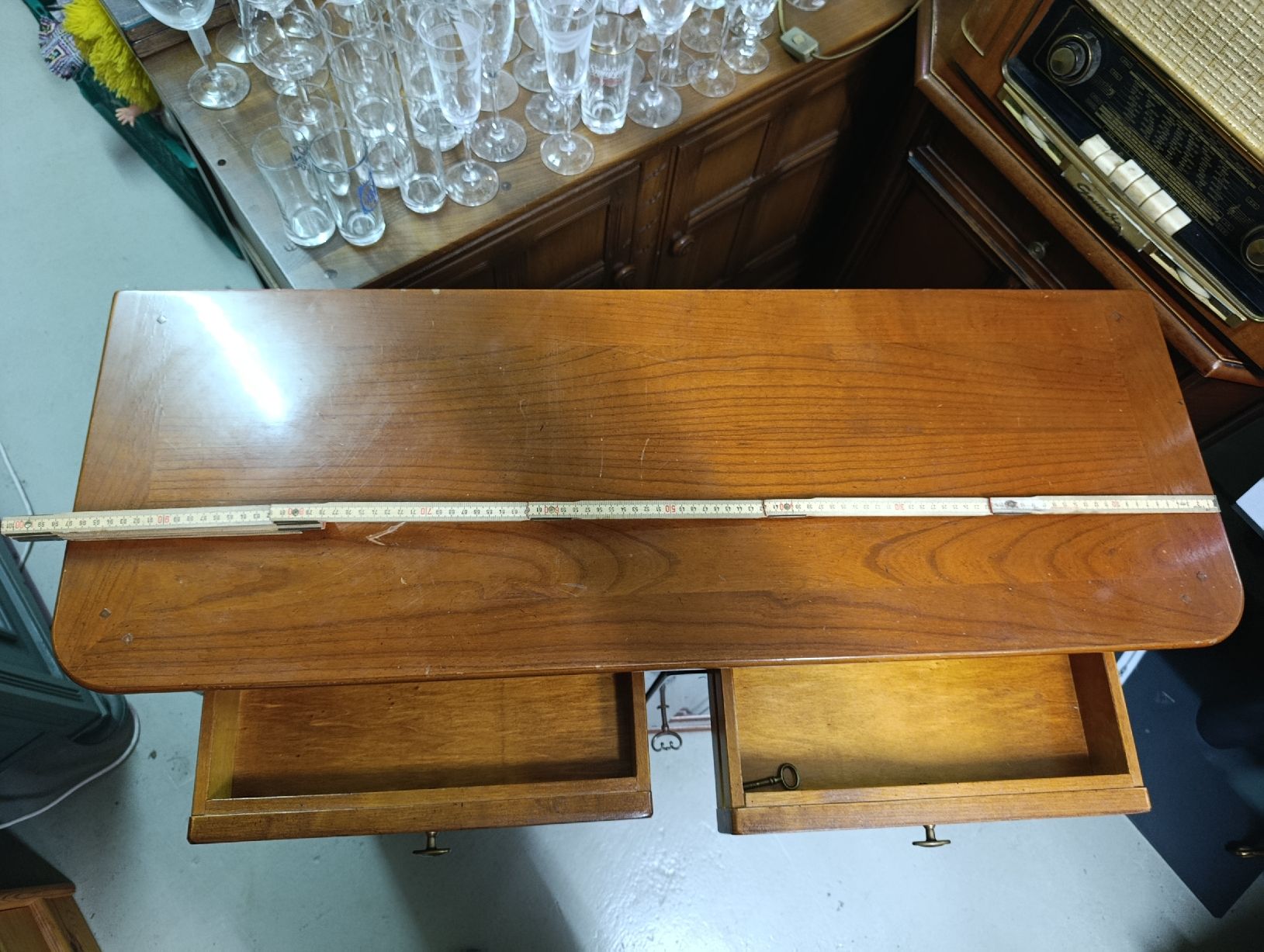 Cassettiere: Antike Kommode / Sideboard – Nussbaum Massiv – Usato da Zürich venduto da Brocki_ZurichZH 2