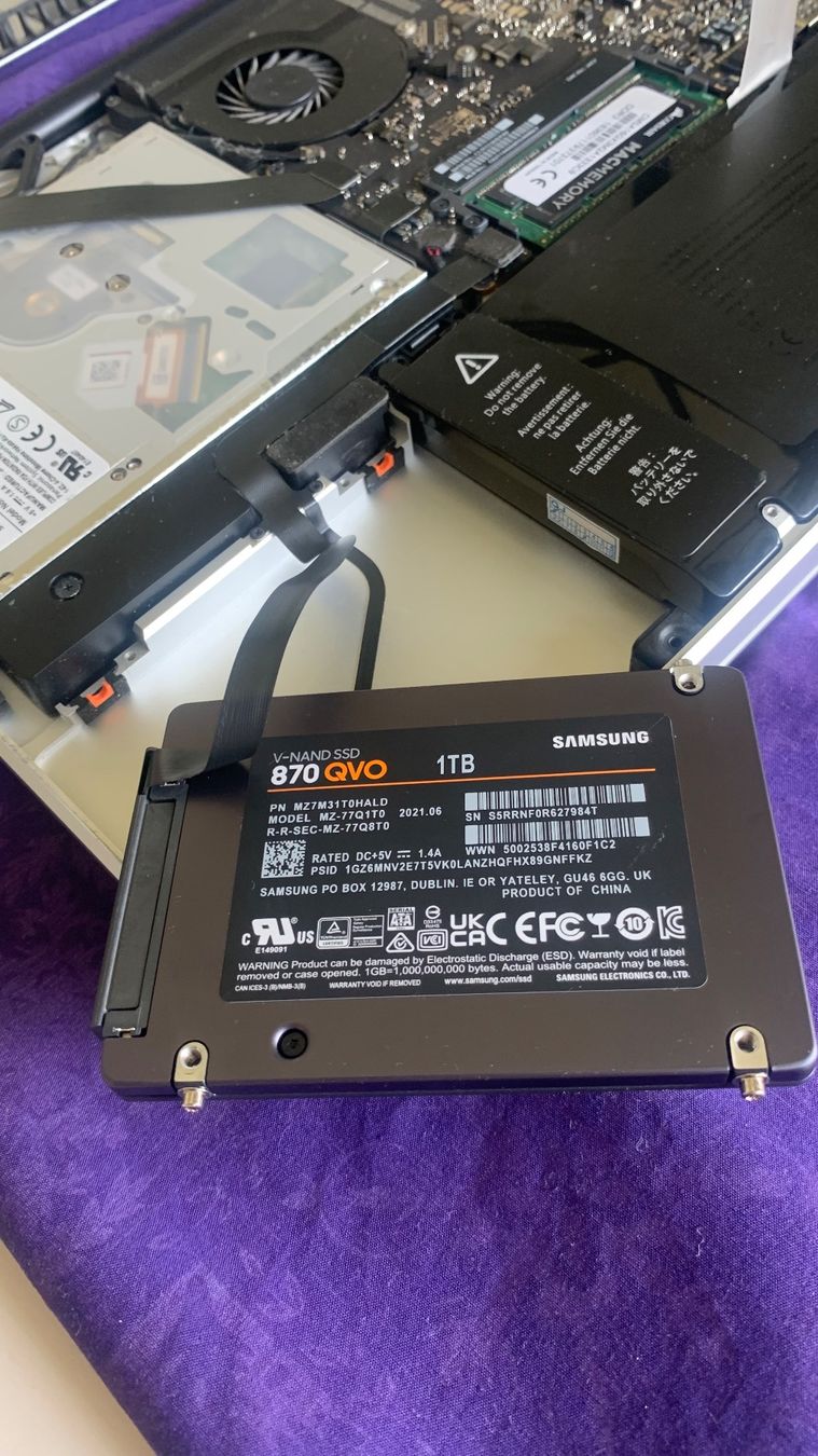 Apple Notebook: MacBook Pro 13“ – Difettoso da Volketswil venduto da dancingsoul74 4