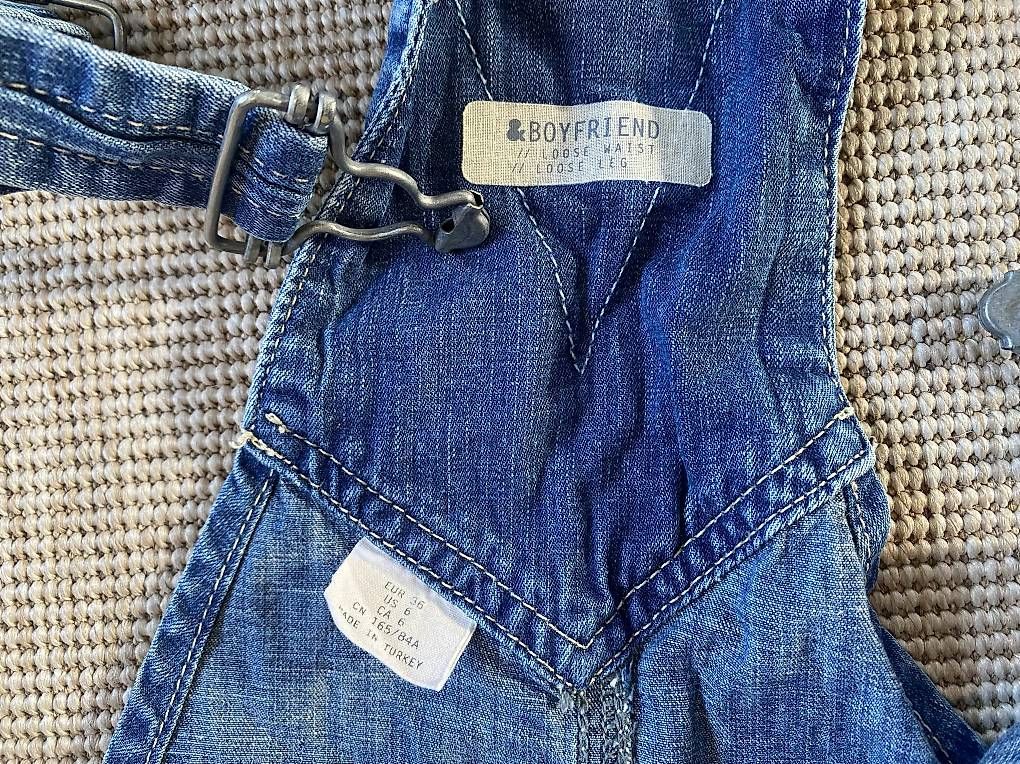 Hosen: Latzhose – Gebraucht aus Winterthur von eli_vq8f 1