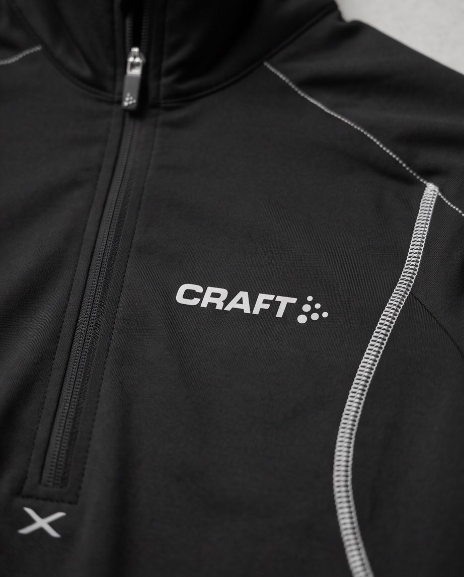 Craft Pulls & Sweat-shirts: CRAFT pull - très bon état - taille S – Neuf (Voir description) à Vuisternens-Romont par gol_xp6p 2