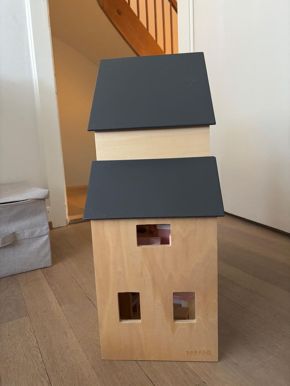 Puppenhäuser & -möbel: Sebra Puppenhaus – Gebraucht aus Basel von Shawnee0 4