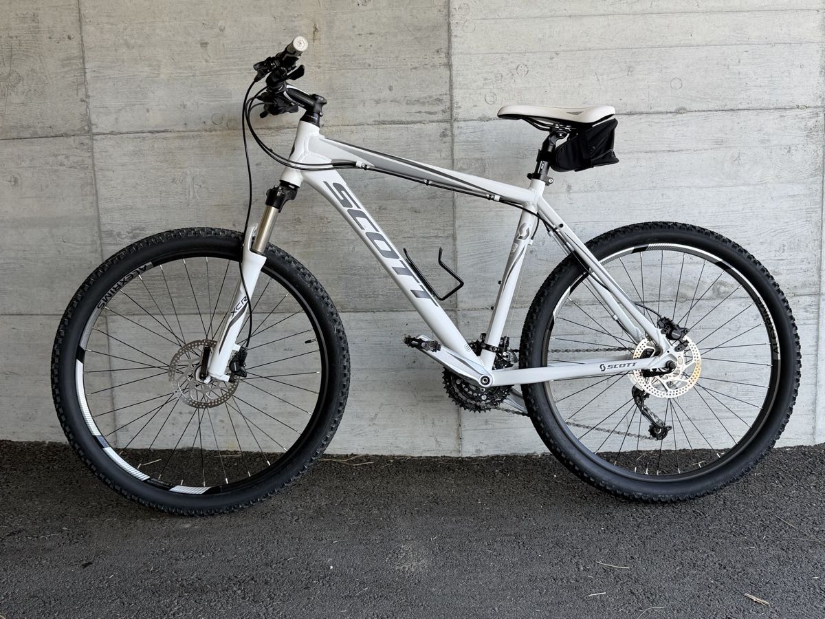 Scott Vélos: Scott VTT Aspect 20 blanc – D'occasion à Fétigny par moostic
