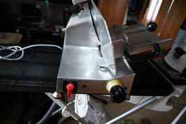 TreSpade Aufschnittmaschine