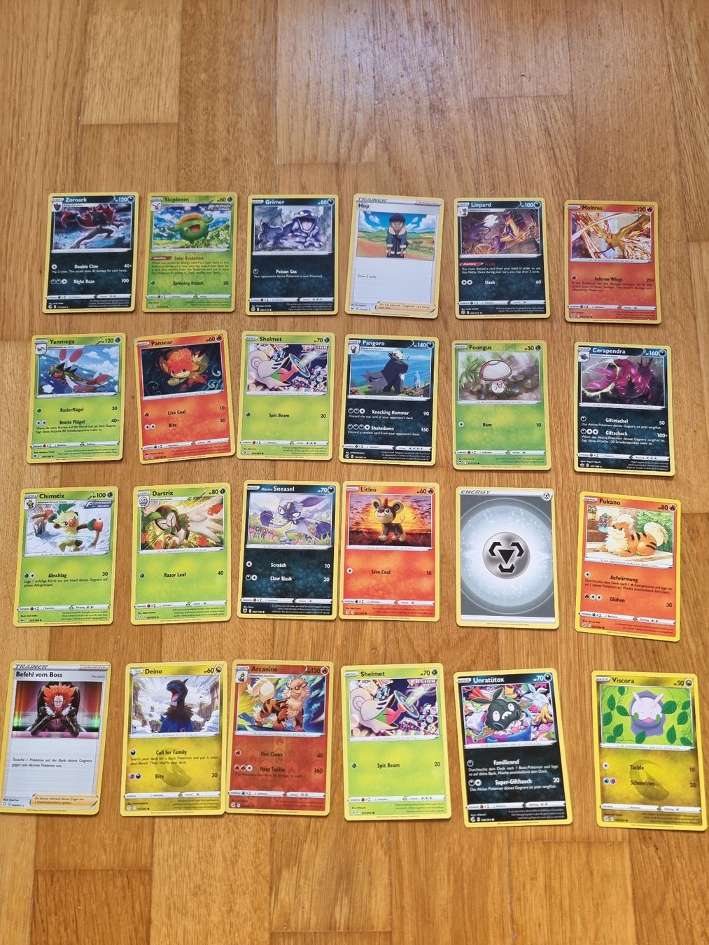 Pokémon Carte collezionabili: Pokémon Sammelkarten 100 Stück – Usato da Wünnewil venduto da SarahB01 1