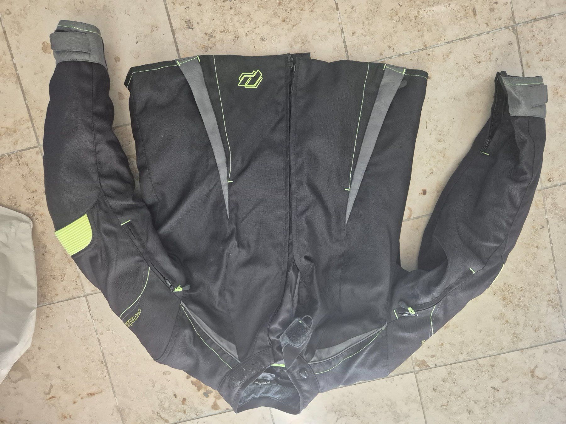 Jacken: Motorradjacke probiker – Gebraucht aus Zürich von ste_bm9f