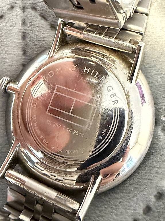 Orologi: Hilfiger Uhr – Usato da Emmenbrücke venduto da nen_5ddr 2
