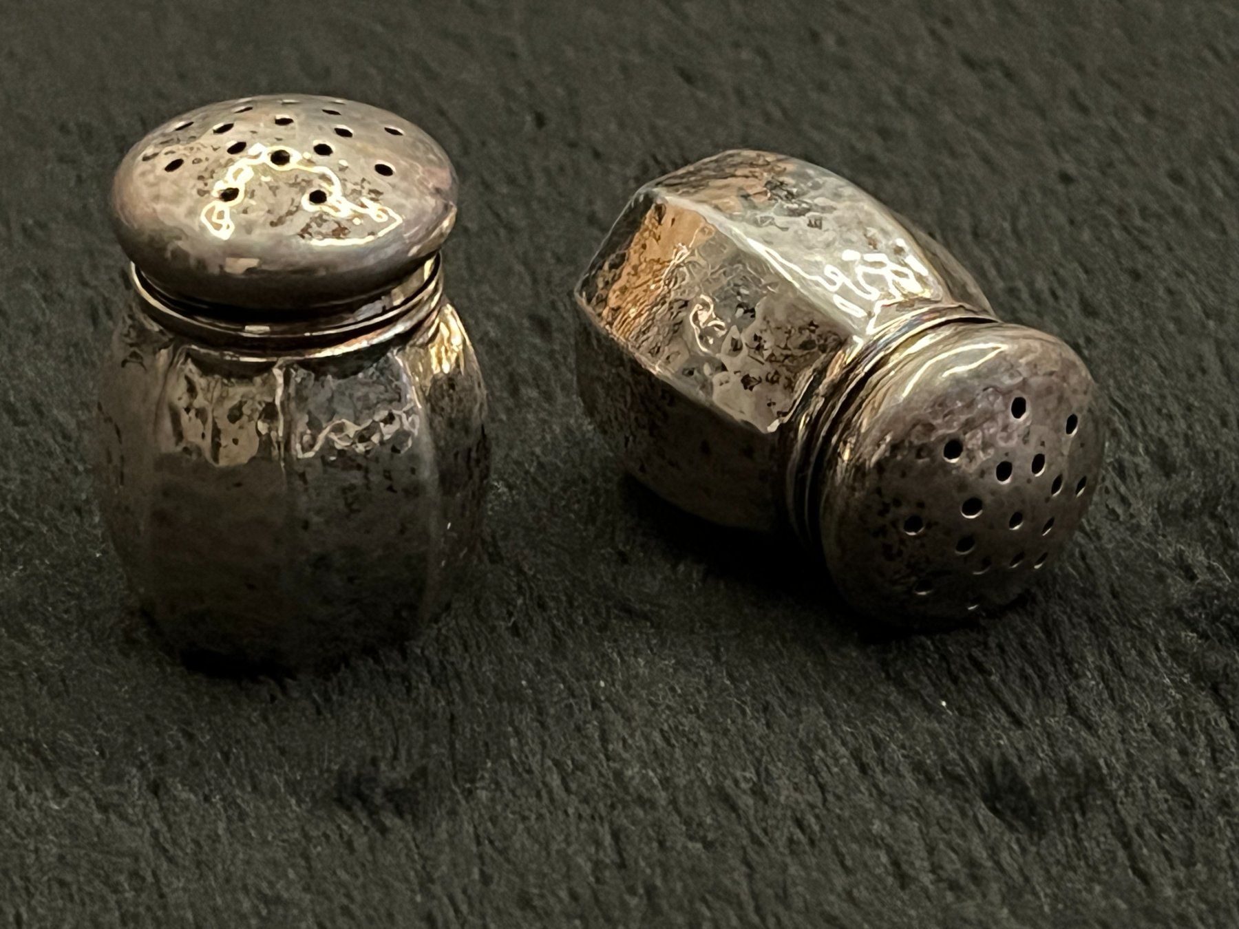 Elettrodomestici da cucina: Salz und Pfeffer Streuer Silber 925 – Usato da Bettwiesen venduto da wicking27