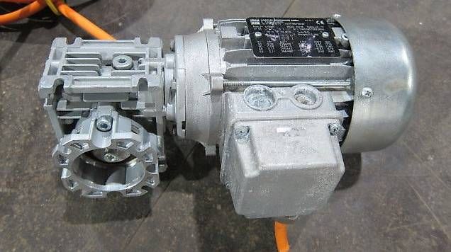 Moteurs: Getriebemotor M5664 Typ B14 Laipple & Brinkmann – D'occasion à Thun par Estell 1