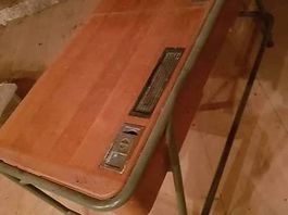 Ancien bureau d'écolier double