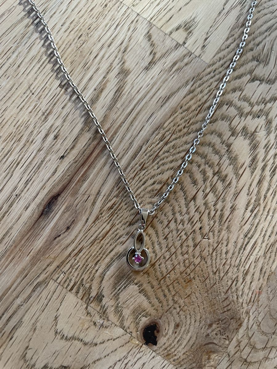 Catenine: Kette mit Anhänger – Usato da Flawil venduto da Naphtali 2