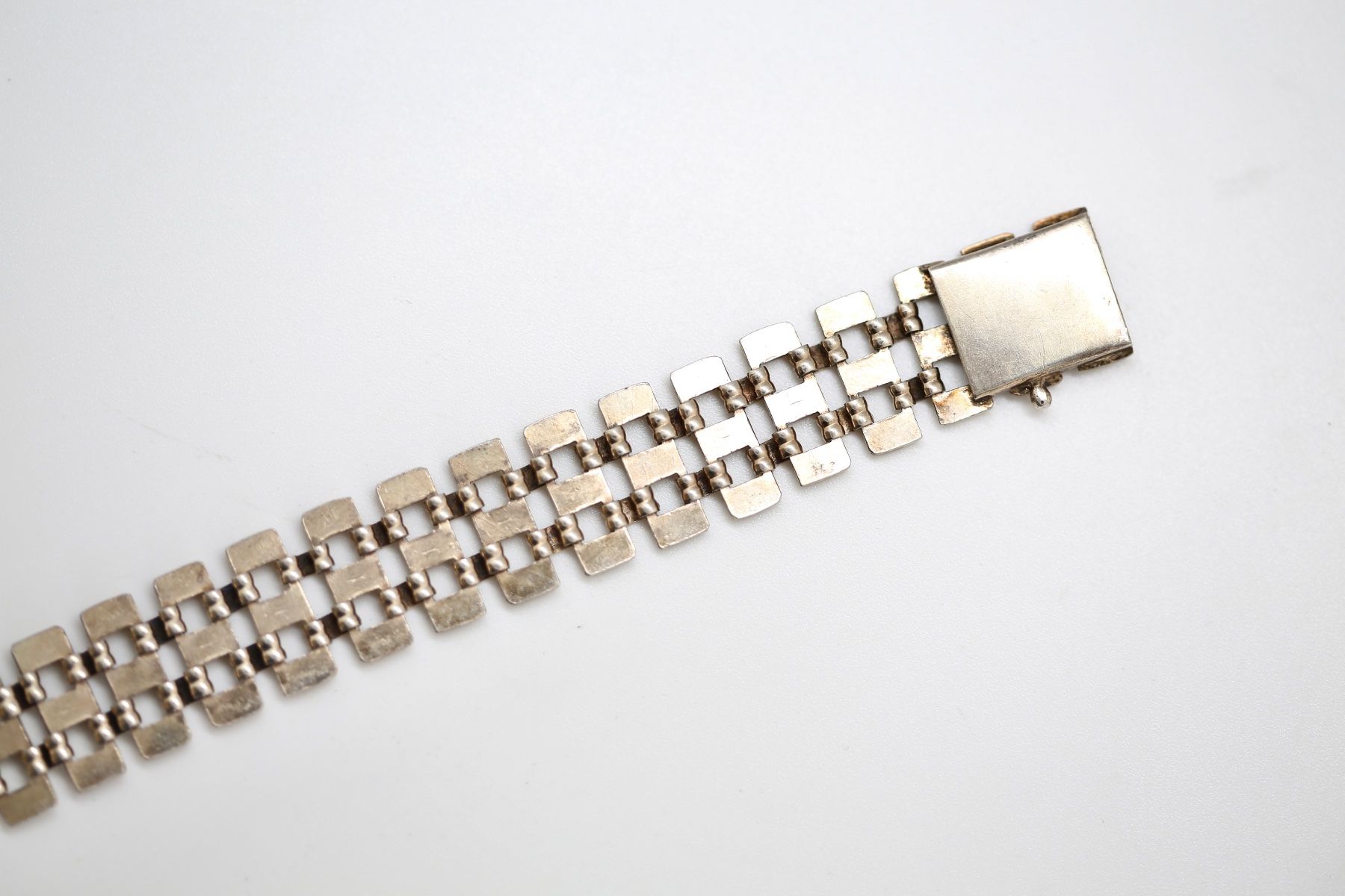 Armbänder & -reifen: Alte Armkette aus Silber – Gebraucht aus Reinach BL von Han-Numismatik 1