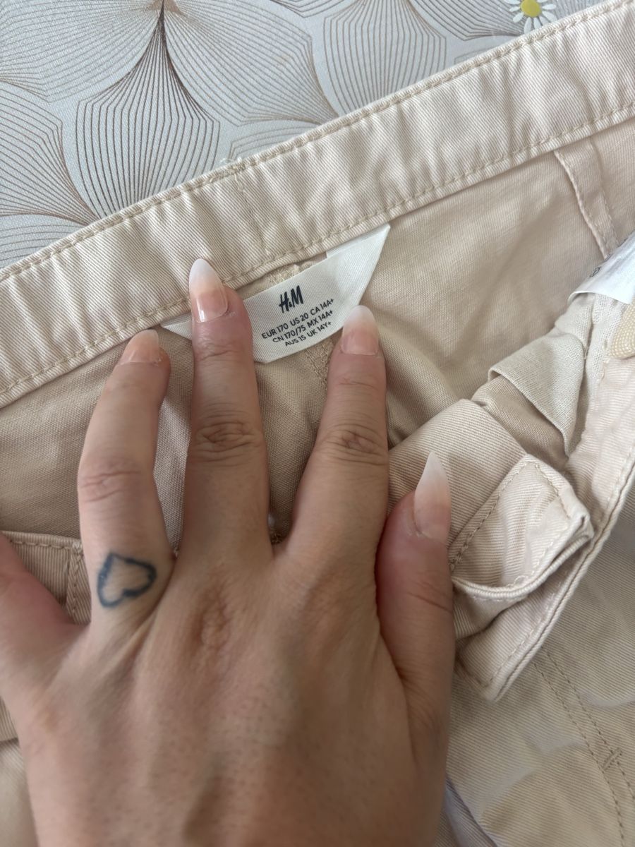 H&M Pantalons: Pantalons  – Neuf (Voir description) à Monthey par mon_sgm8 3