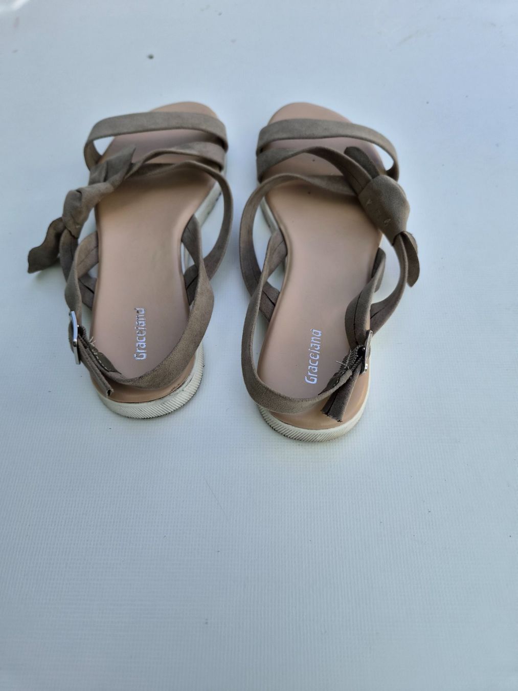 Graceland Scarpe da donna: Sandalen von Graceland, Gr. 39, hellbraun – Usato da Ibach venduto da urs_sl5h 1