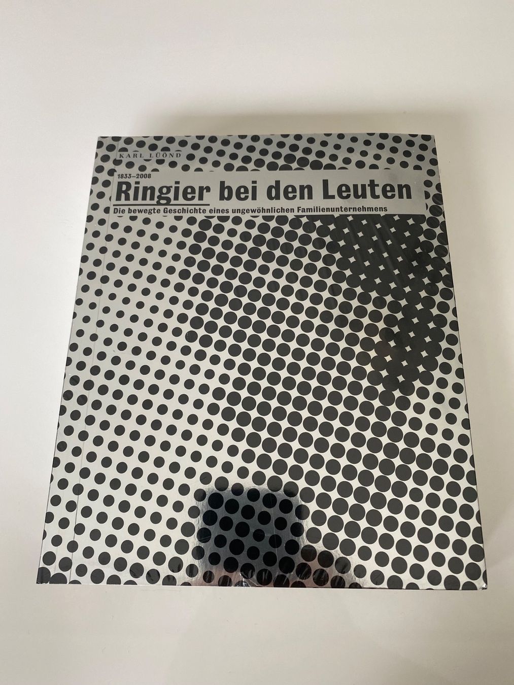 Libri: Ringier bei den Leuten - Schweizer Mediengeschichte - NEU – Nuovo e nell'imballaggio originale da Baar venduto da s-nadine