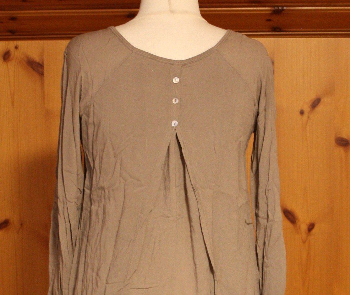 Camicette: Bluse m. raffiniertem Schnitt beige Gr. L – Usato da Flüelen venduto da Diversicum-Textil 4