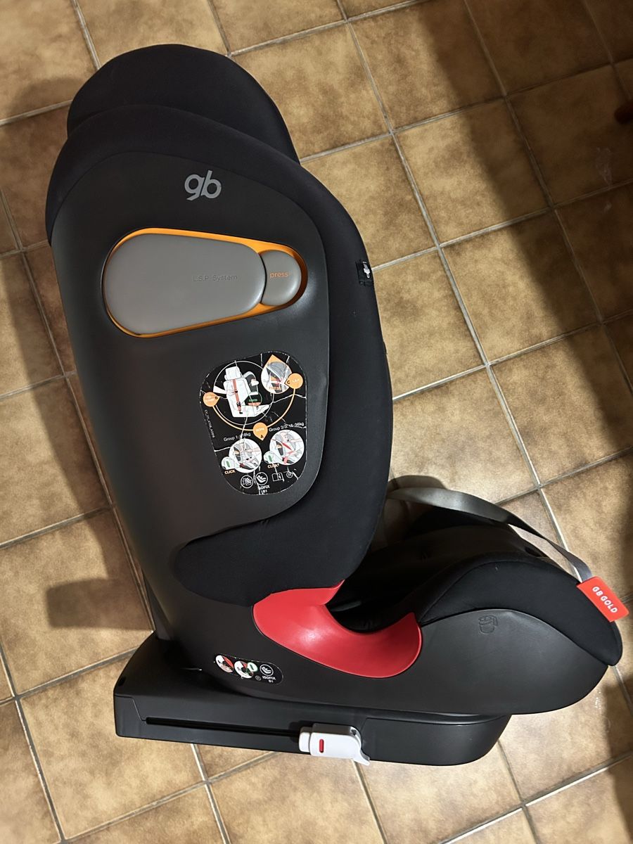 Auto-Kindersitze: Siège enfant GB Everna Fix Future 9-36kg excellent état – Gebraucht aus Bellevue von mz_GVA 2