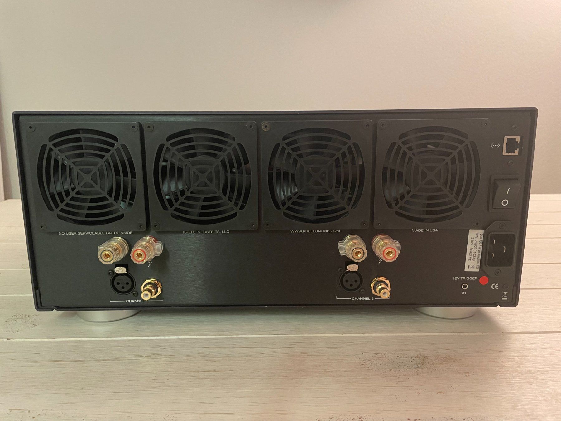 Krell Amplificatori: Krell Duo 300 XD Stereo-Endverstärker – Nuovo (secondo la descrizione) da Luzern venduto da wnif 2